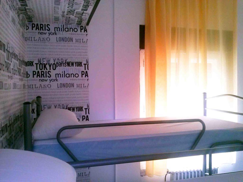 Albergue Internacional De Teruel City Backpackers Oda fotoğraf